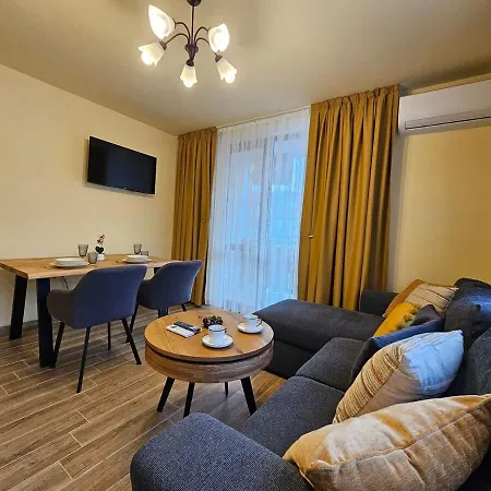 Stylish Getaway In Kosara Near Lift By Flat Mаnager
