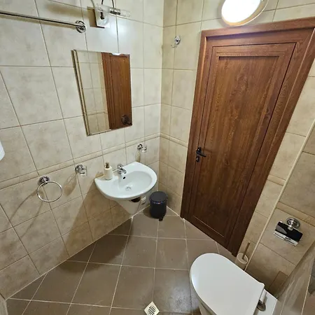 Apartamento Stylish Getaway In Kosara Near Lift By Flat Mаnager *